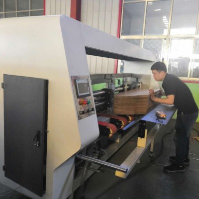 紙箱機械，全自動粘釘一體機  全自動印刷機